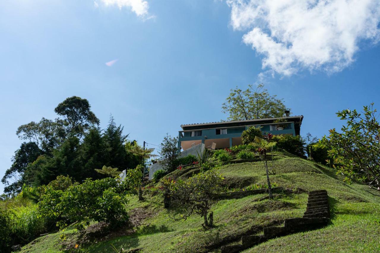 Casa Galeria Guatape Villa Bagian luar foto