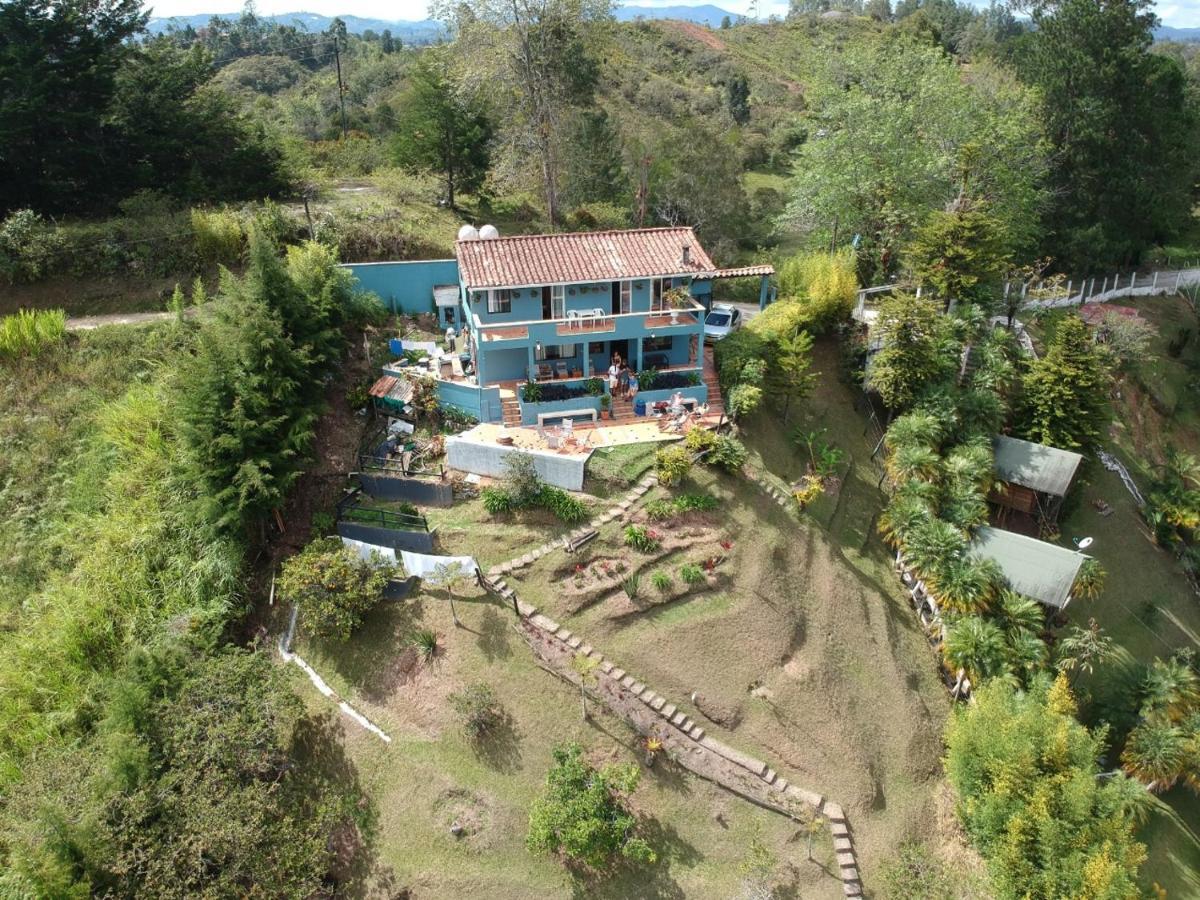 Casa Galeria Guatape Villa Bagian luar foto